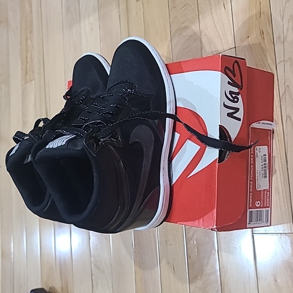 Nike Force Sky High Black sz 6 - Picture 2 of 2